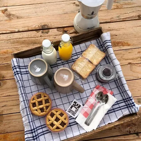 Glamping La Lodola