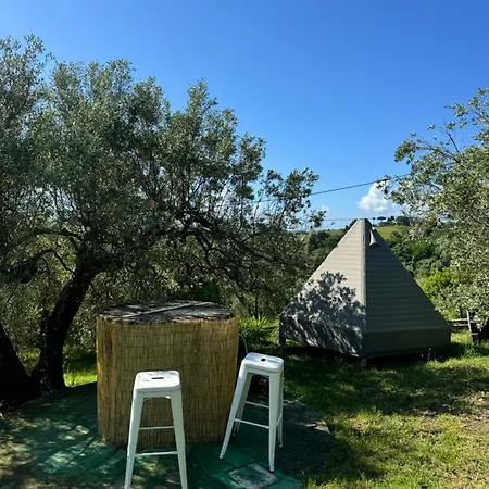 Luxury tent Glamping La Lodola