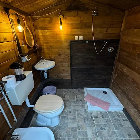 Glamping La Lodola Luxury tent *